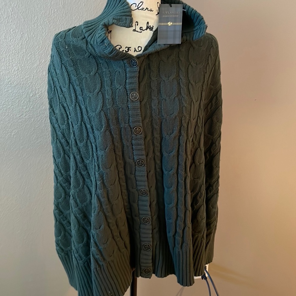 Outlander jacket green.